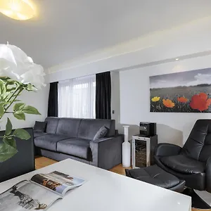 The Queen Luxury - Carlotta , Luxemburgo Luxemburgo
